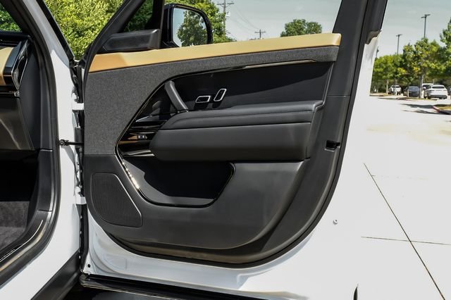 Certified Used 2025 White Land Rover Autobiography image 53