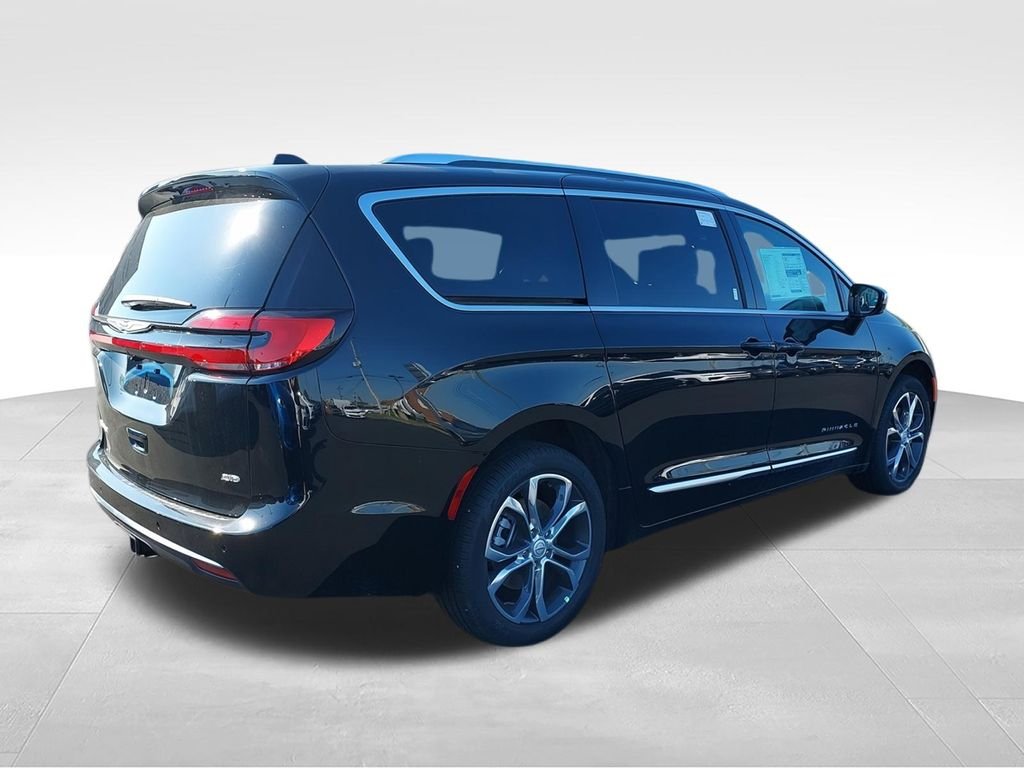 New 2026 Black Chrysler Pinnacle image 8
