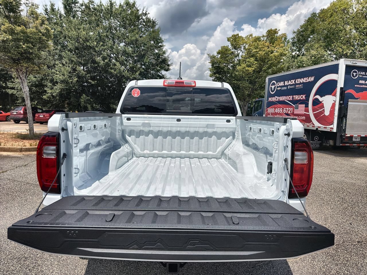New 2026 Summit White GMC Elevation image 21
