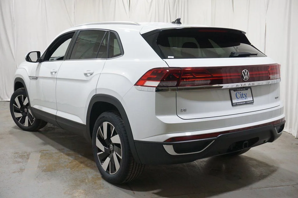 2025 Volkswagen Atlas Cross Sport SE w/Tech - Photo 7
