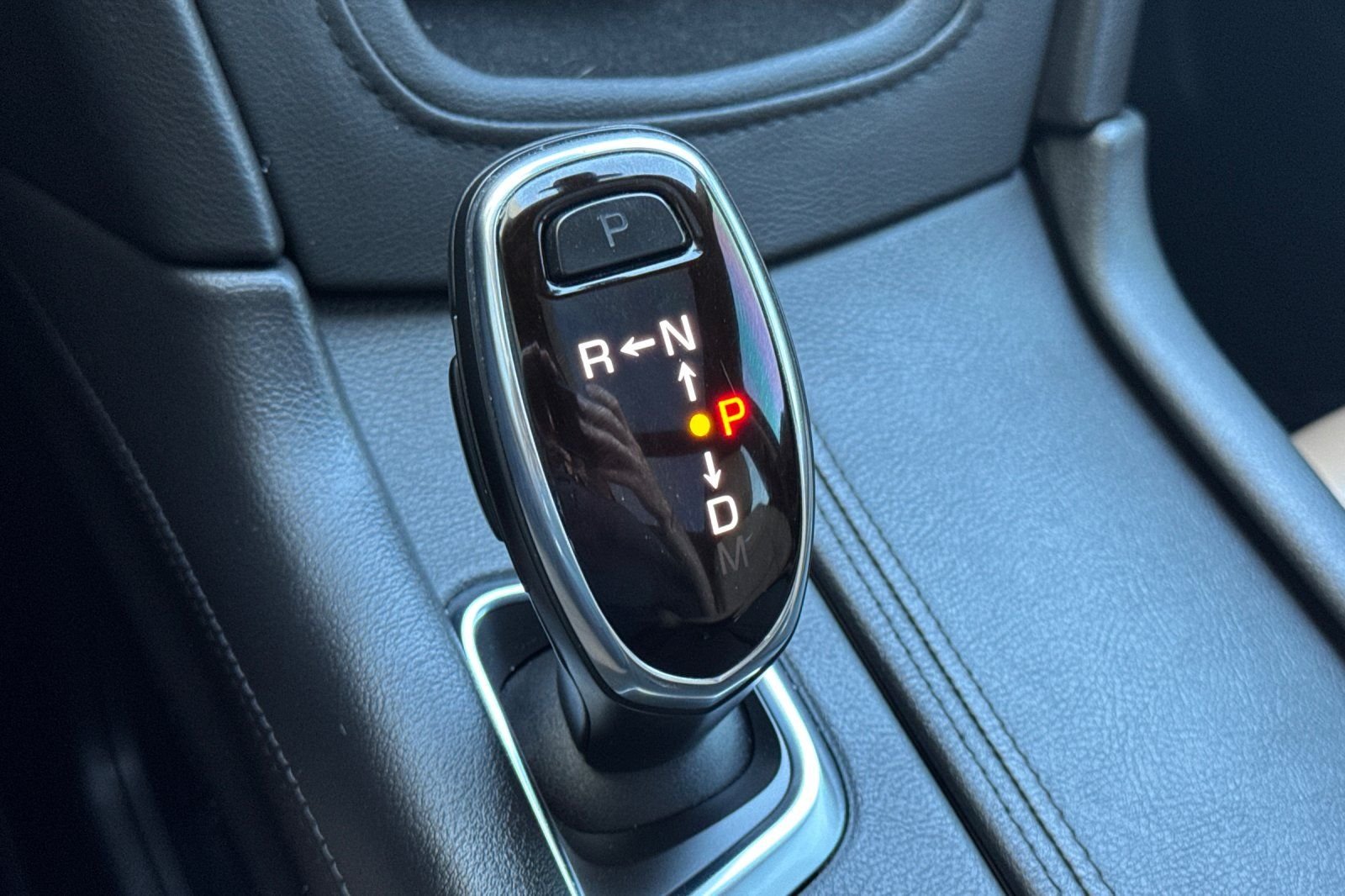 Used 2019 Gray Cadillac Platinum image 25