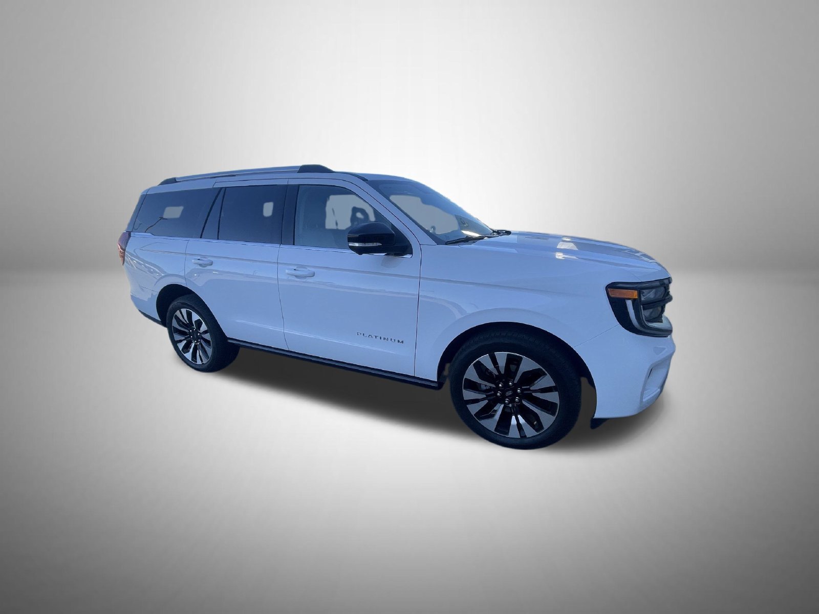 Used 2025 White Ford Platinum image 4