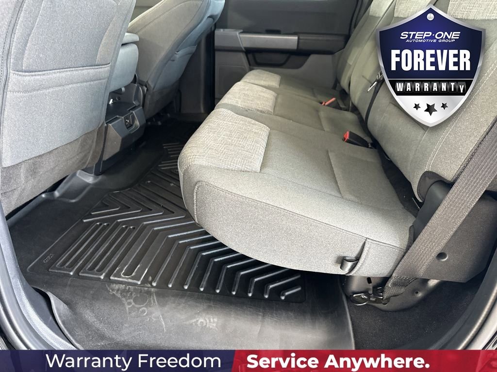 Used 2023 Black Ford XLT image 31