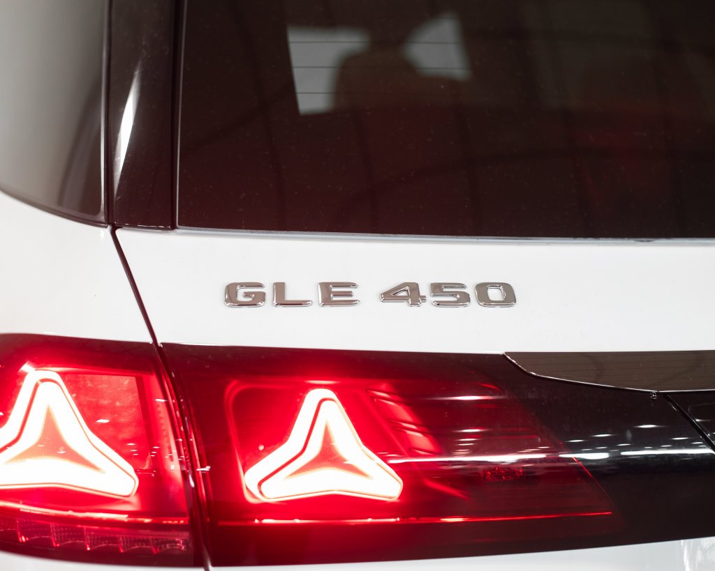 New 2027 Polar White Mercedes-Benz GLE 450 image 10