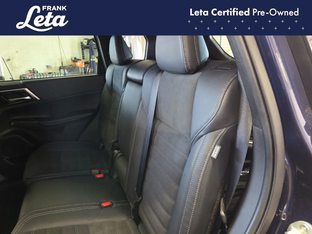 Used 2022 Blue Mitsubishi SE image 20