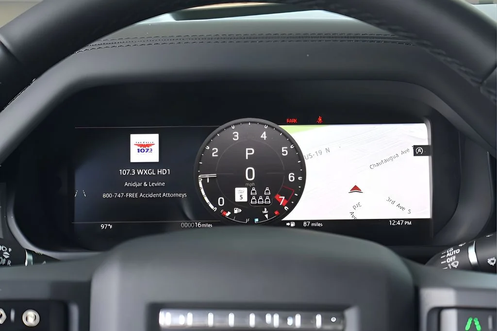 New 2026 Borasco Grey Land Rover X-Dynamic SE image 22