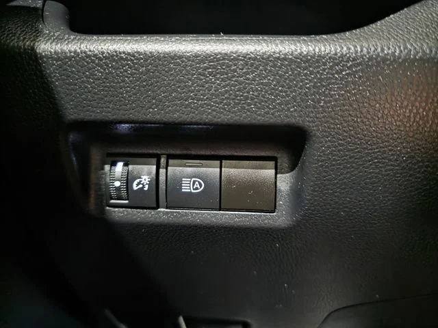 Used 2025 Gray Toyota XLE image 18