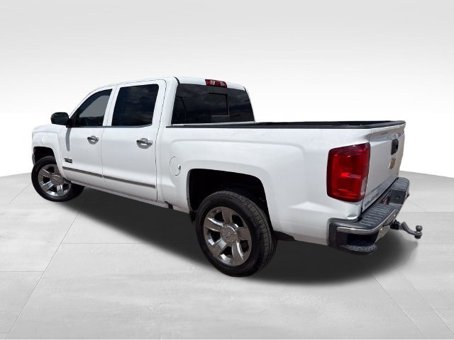 Used 2017 White Chevrolet LTZ image 5