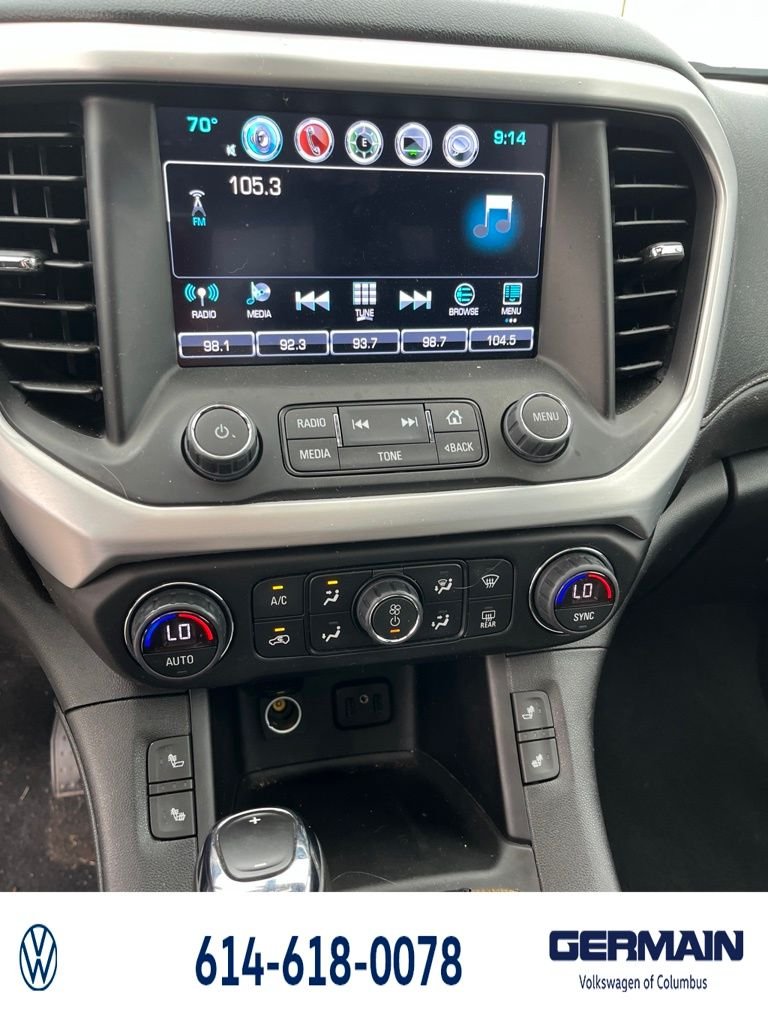 Used 2019 Silver GMC SLE-2 image 23