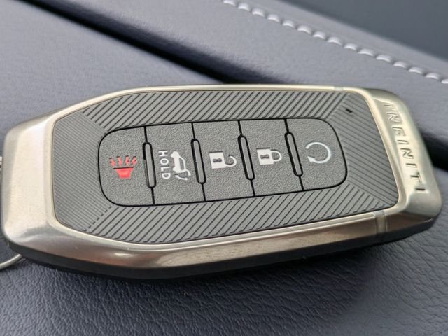 Used 2026 Silver INFINITI SPORT image 33