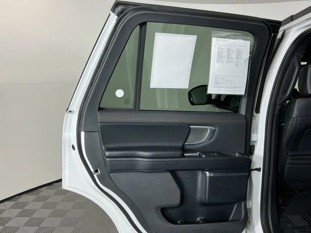 Used 2025 White Ford Tremor image 28