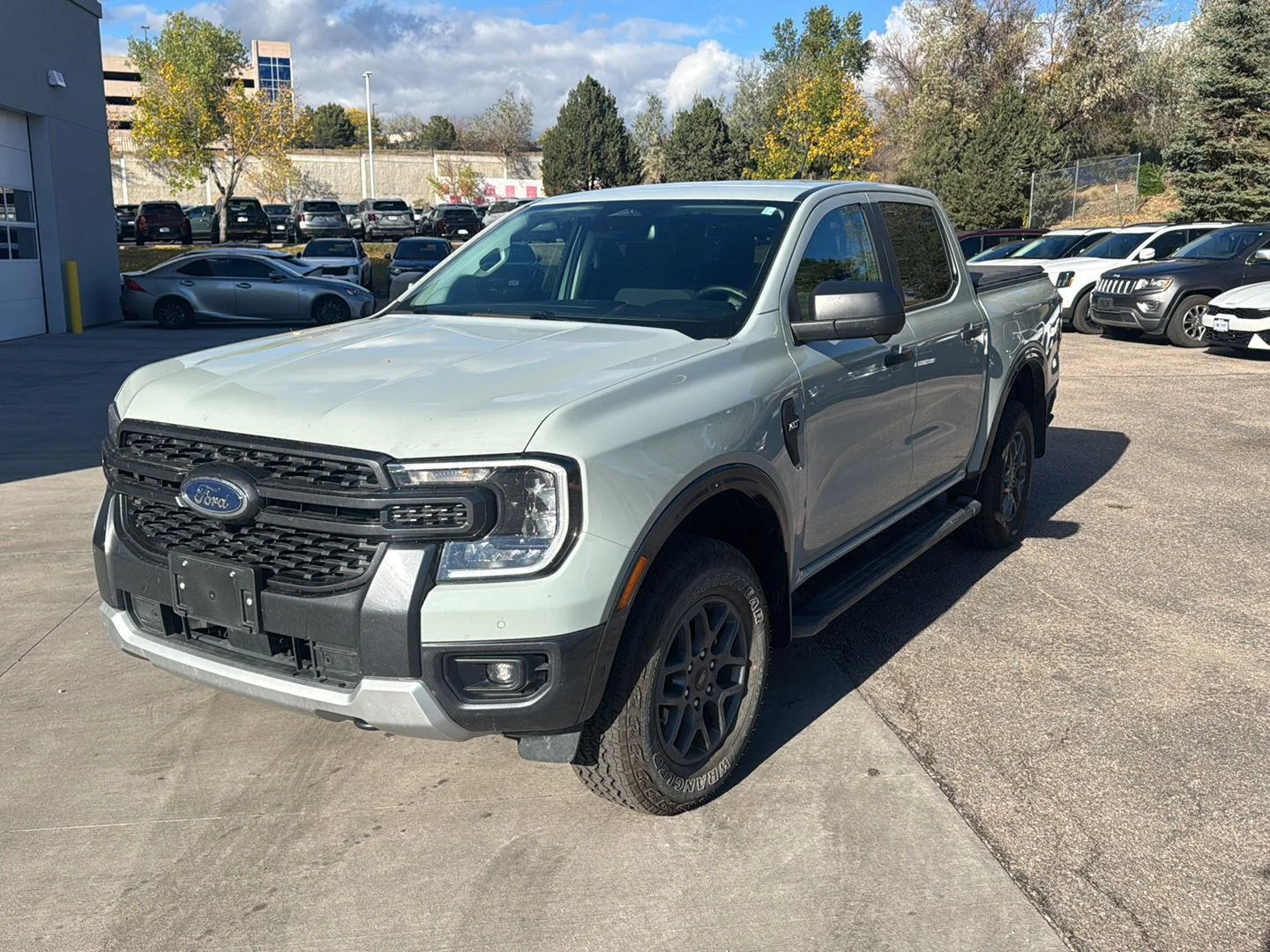 Used 2024 Cactus Gray Ford XLT image 3