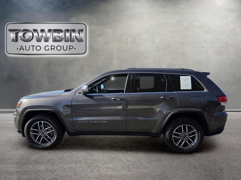 Used 2020 Gray Jeep Laredo E image 8