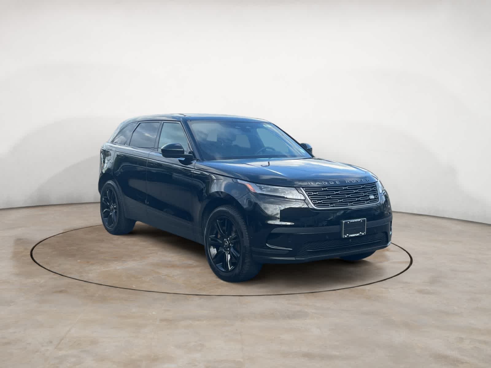 Certified Used 2026 Santorini Black Metallic Land Rover S image 8