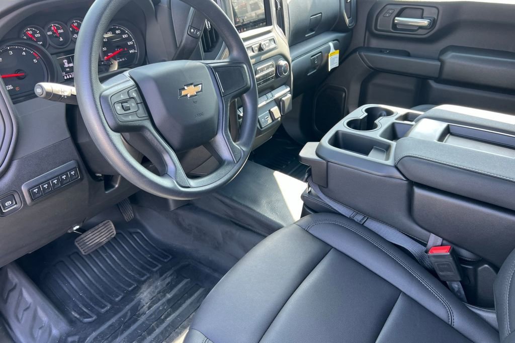2025 Chevrolet Silverado 3500 HD Work Truck - Photo 9