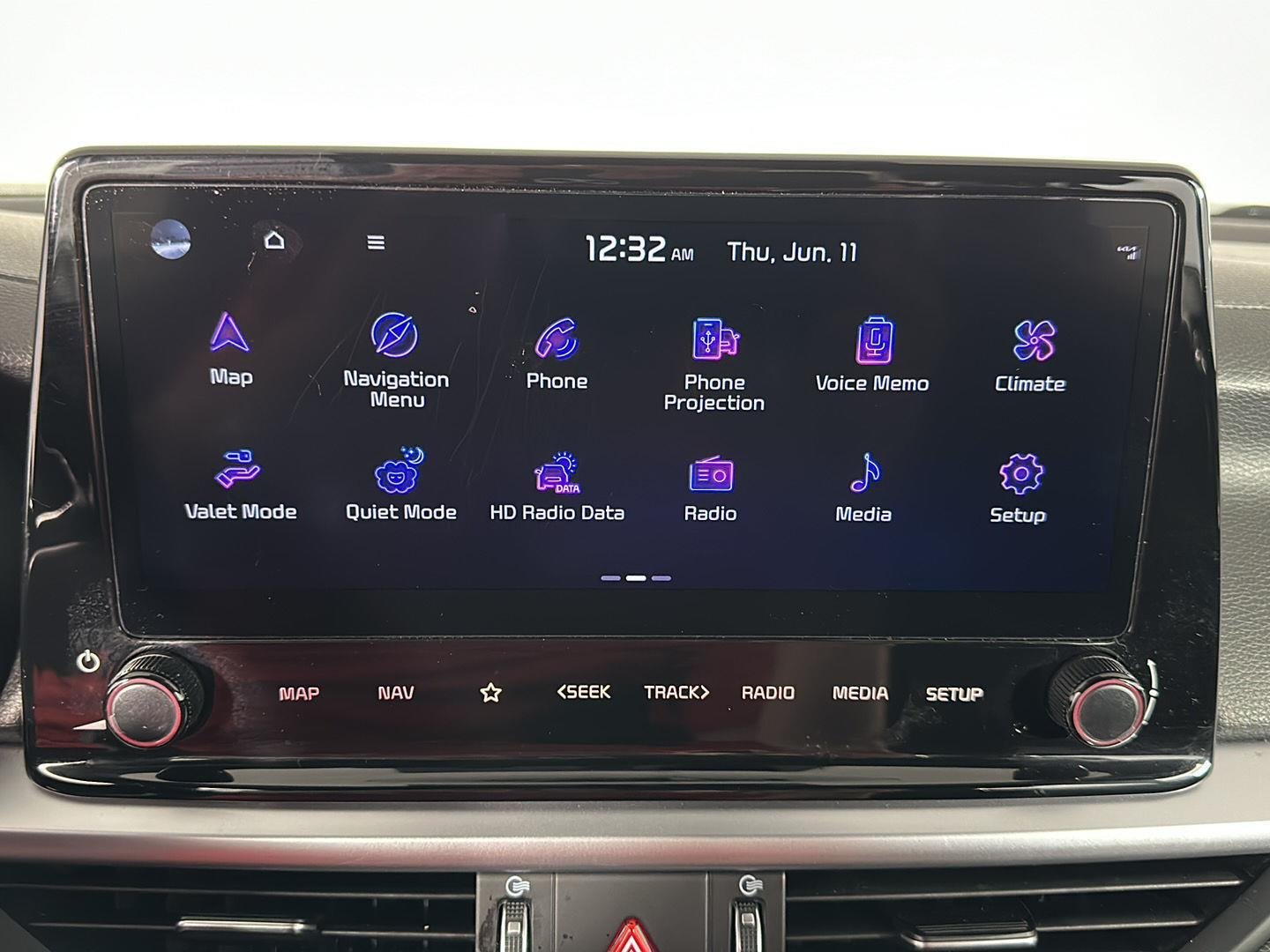 Used 2023 Gravity Gray Kia GT-Line image 32
