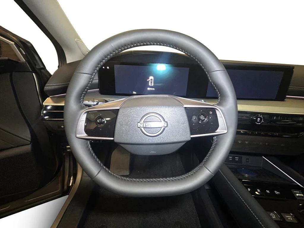 New 2026 Champagne Silver Metallic Nissan SL image 12