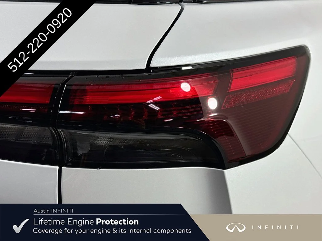 New 2027 White INFINITI SPORT image 35