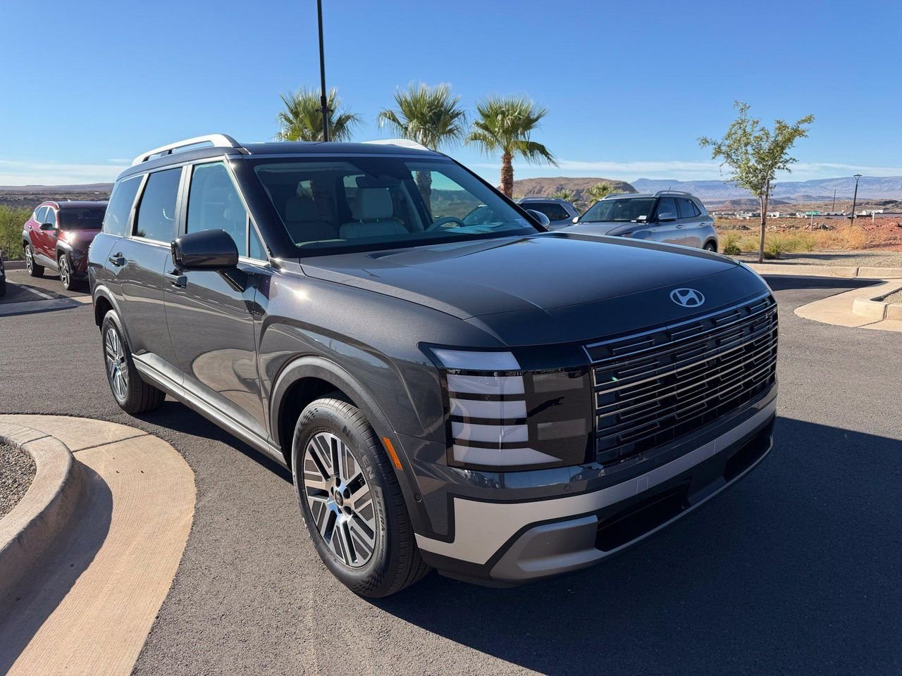 New 2027 Gray Hyundai SEL Premium image 3
