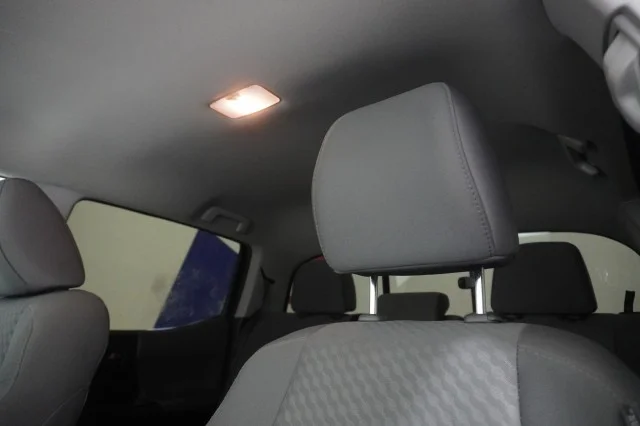 Used 2022  Toyota SR image 16