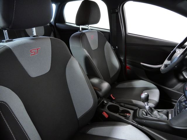Used 2014 Red Ford ST image 12