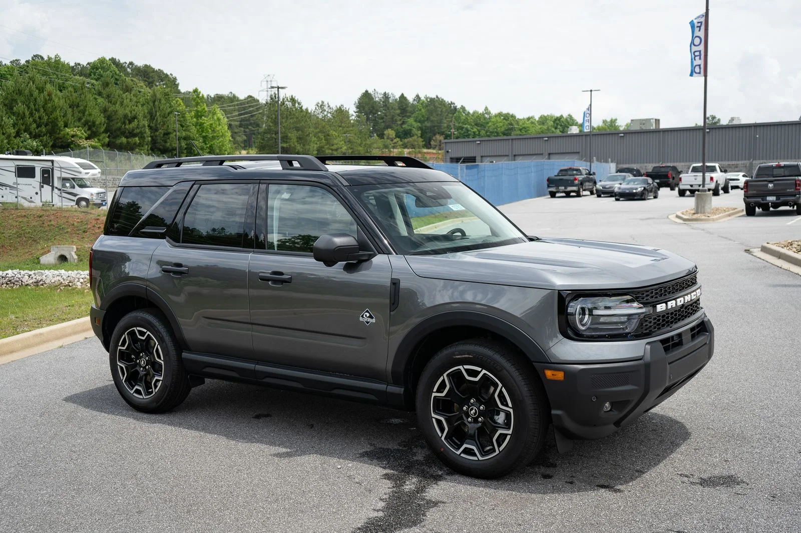 New 2026 Carbonized Gray Metallic Ford Outer Banks® image 12