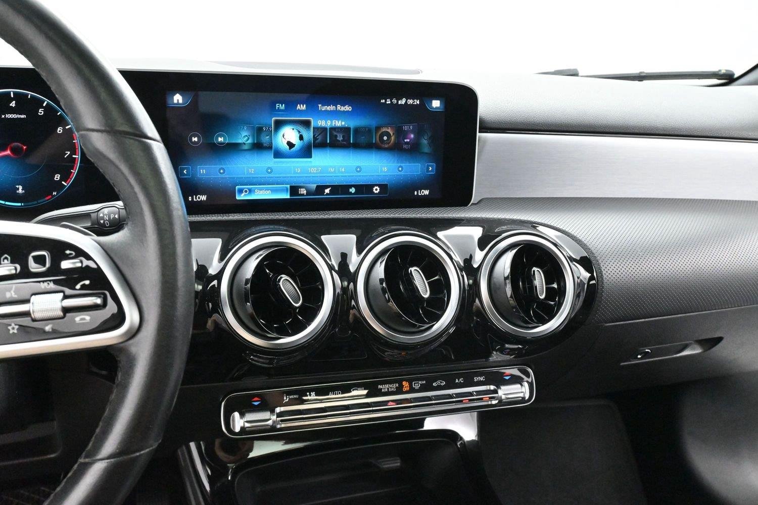 Used 2019 Night Black Mercedes-Benz A 220 image 18