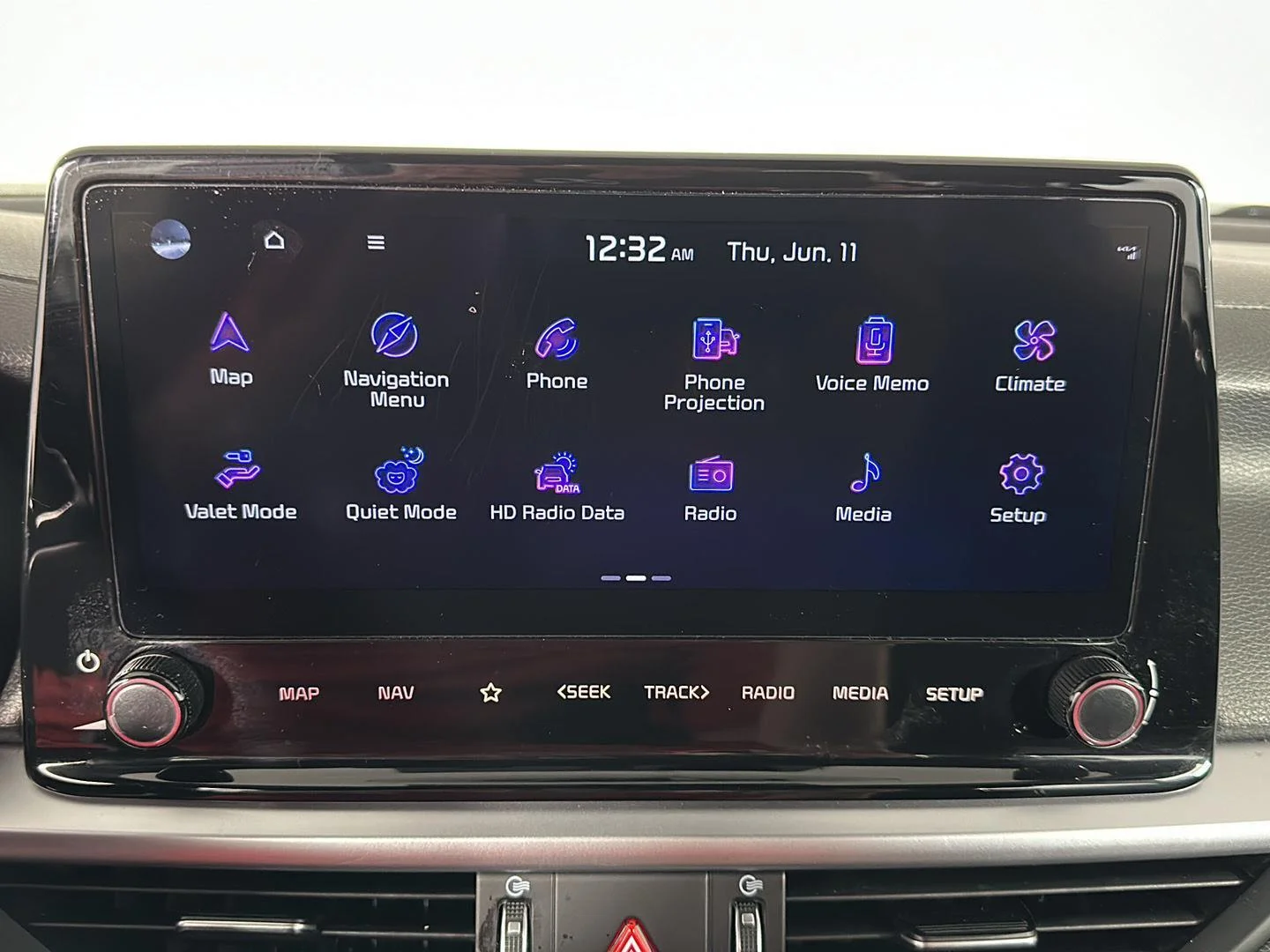 Used 2023 Gravity Gray Kia GT-Line image 32