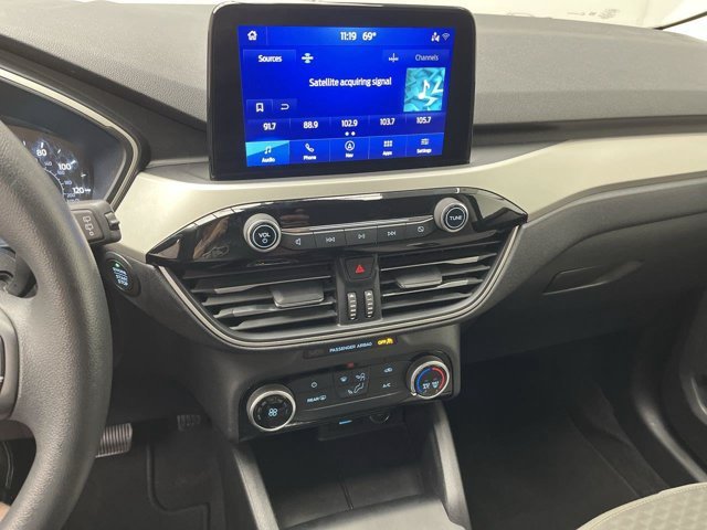Used 2021 Carbonized Grey Ford SE image 17