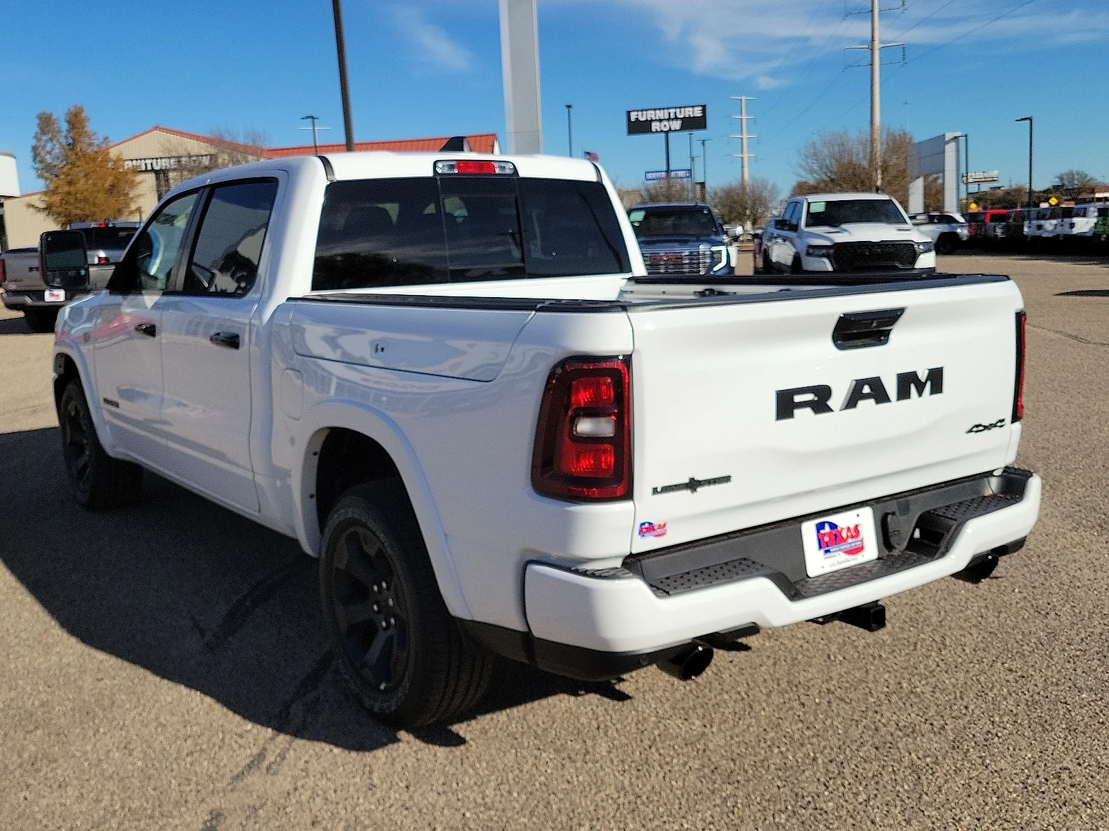 New 2026 PW7 Bright Whit Ram LONE STAR CREW CAB 4X4 5