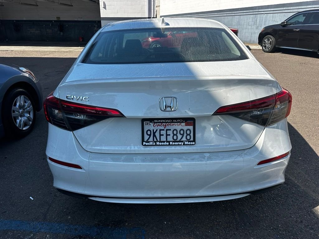 Used 2024  Honda LX image 16