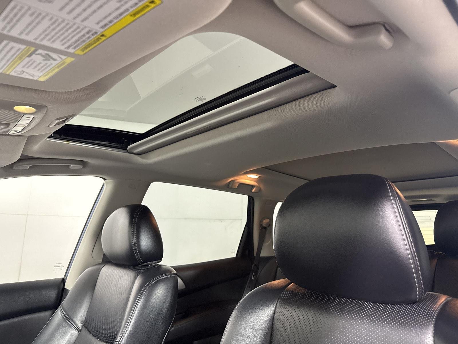 Used 2019 Caspian Blue Metallic Nissan Platinum image 14
