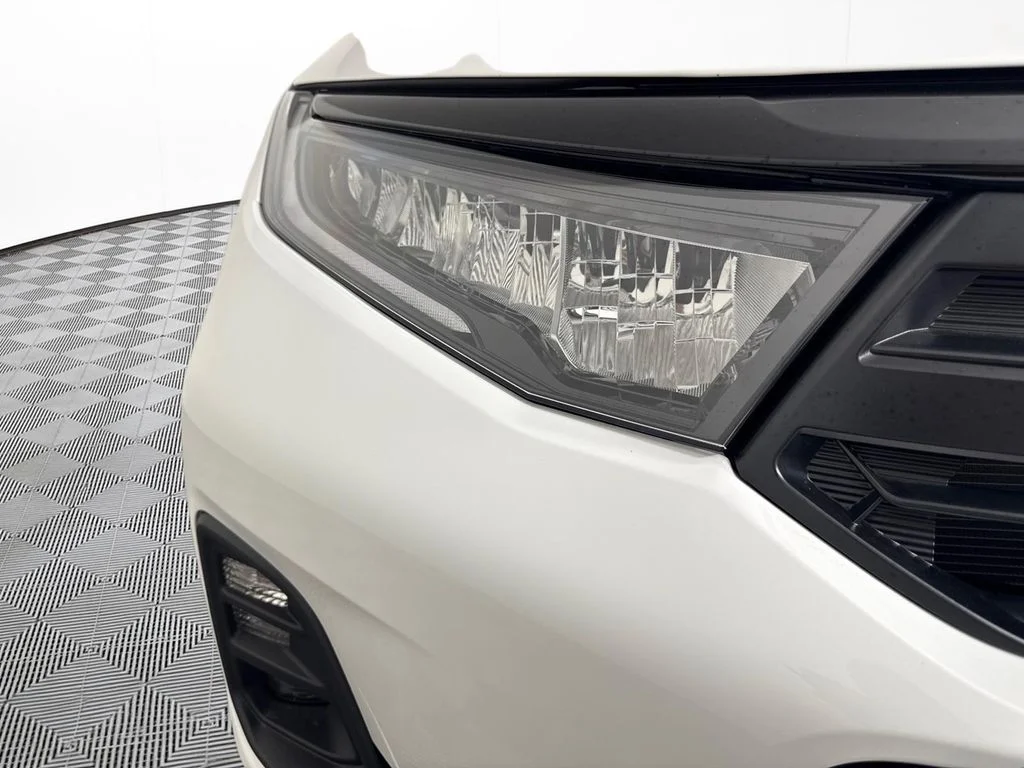 New 2026 Platinum White Pearl Honda Sport-L image 16