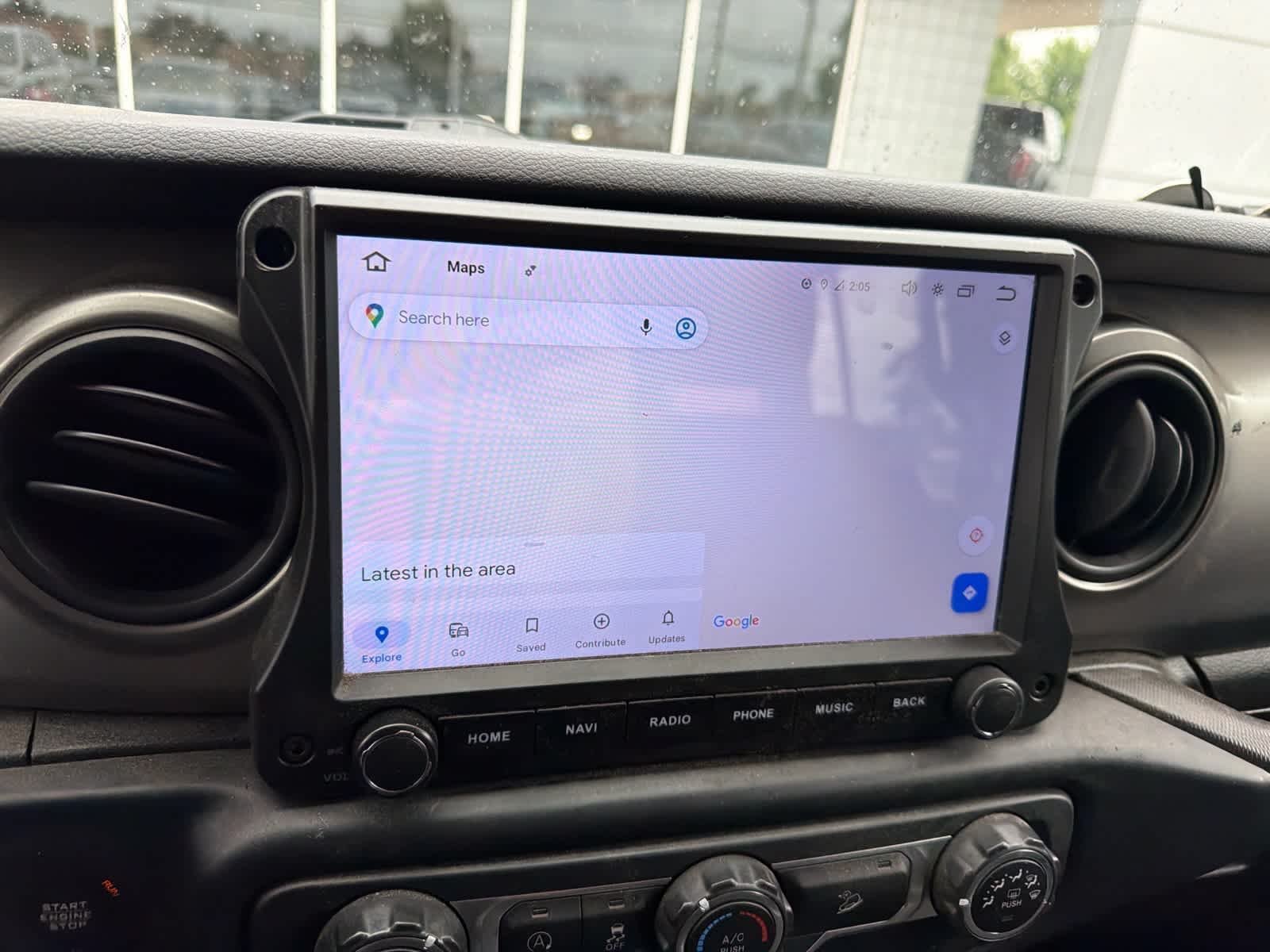 Used 2019 Black Clearcoat Jeep Sport S image 3