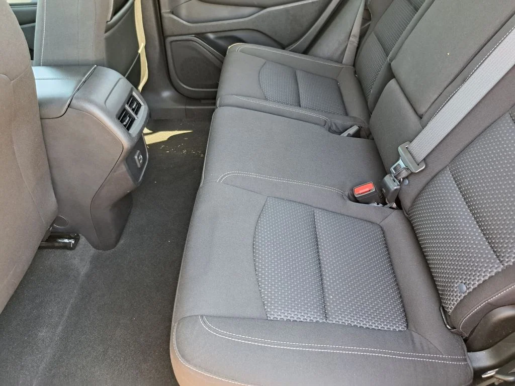 Used 2023 Silver GMC SLE image 22