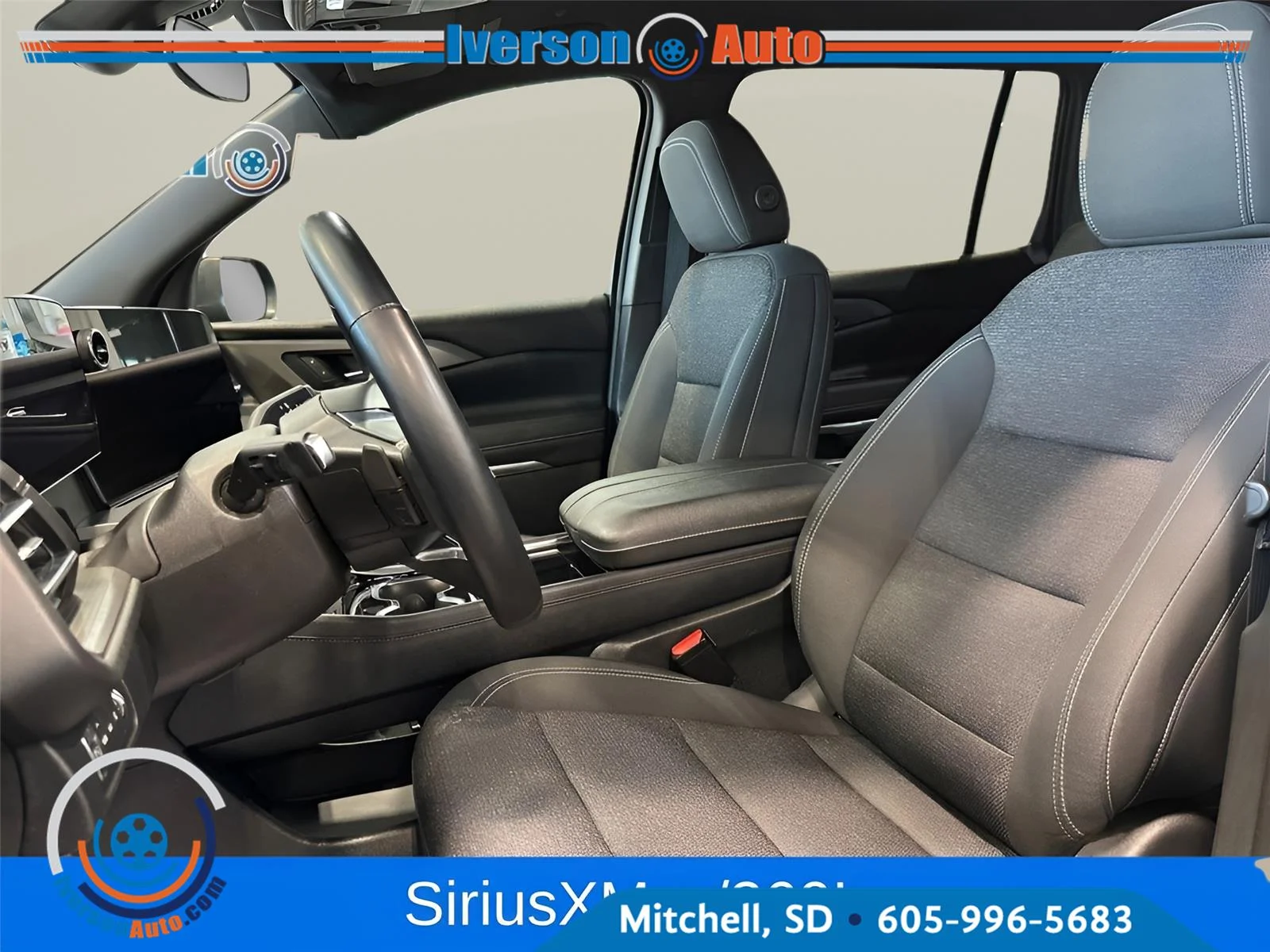 Used 2024 Mosaic Black Metallic Chevrolet AWD LT image 17