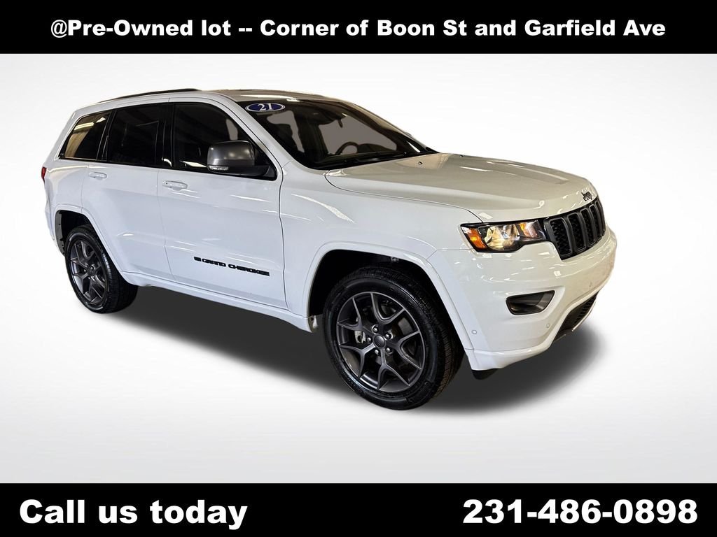 Used 2021 White Jeep 80th Anniversary Edition image 11