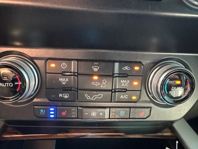 Used 2020 Silver Ford Lariat image 17