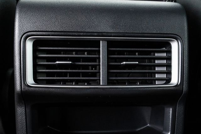 2026 Volkswagen Atlas Cross Sport SE w/Tech - Photo 36