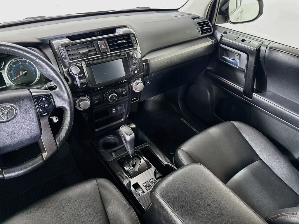 Used 2018 Classic Silver Metallic Toyota TRD Off Road Premium image 20