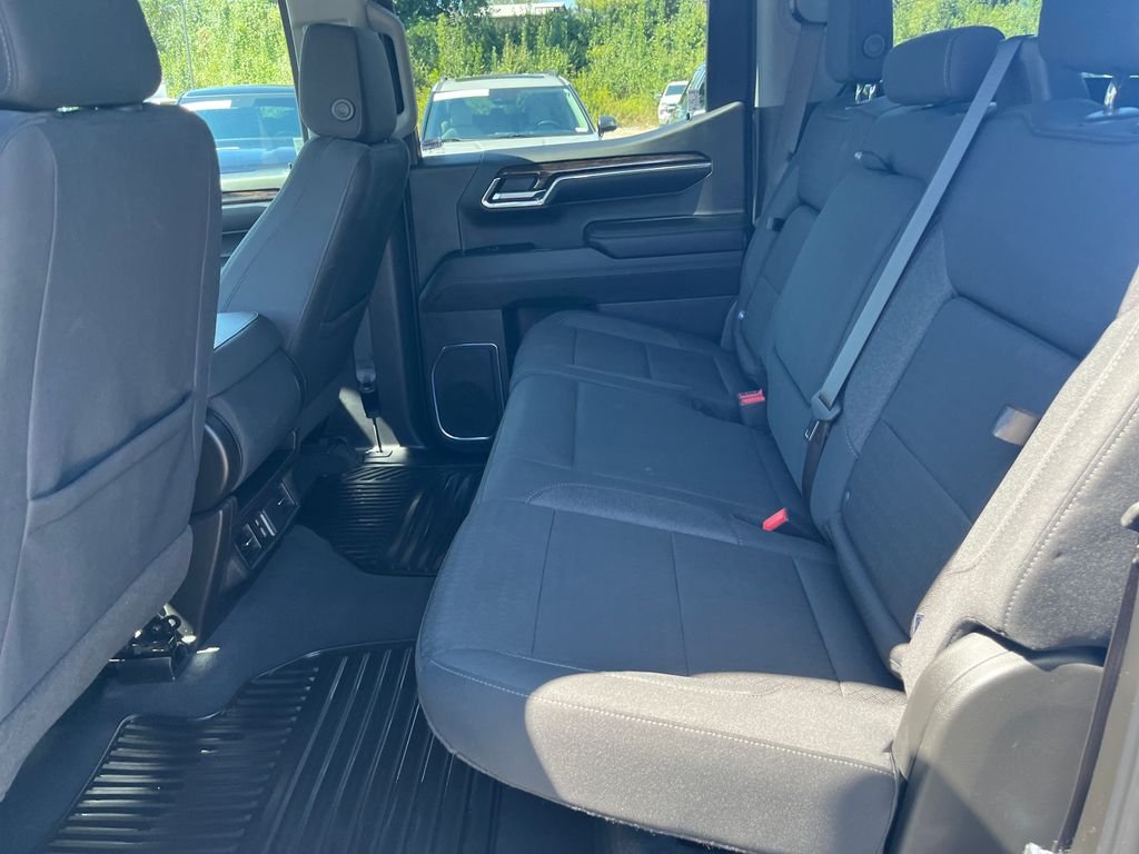 Certified Used 2024 Blue GMC Elevation image 13