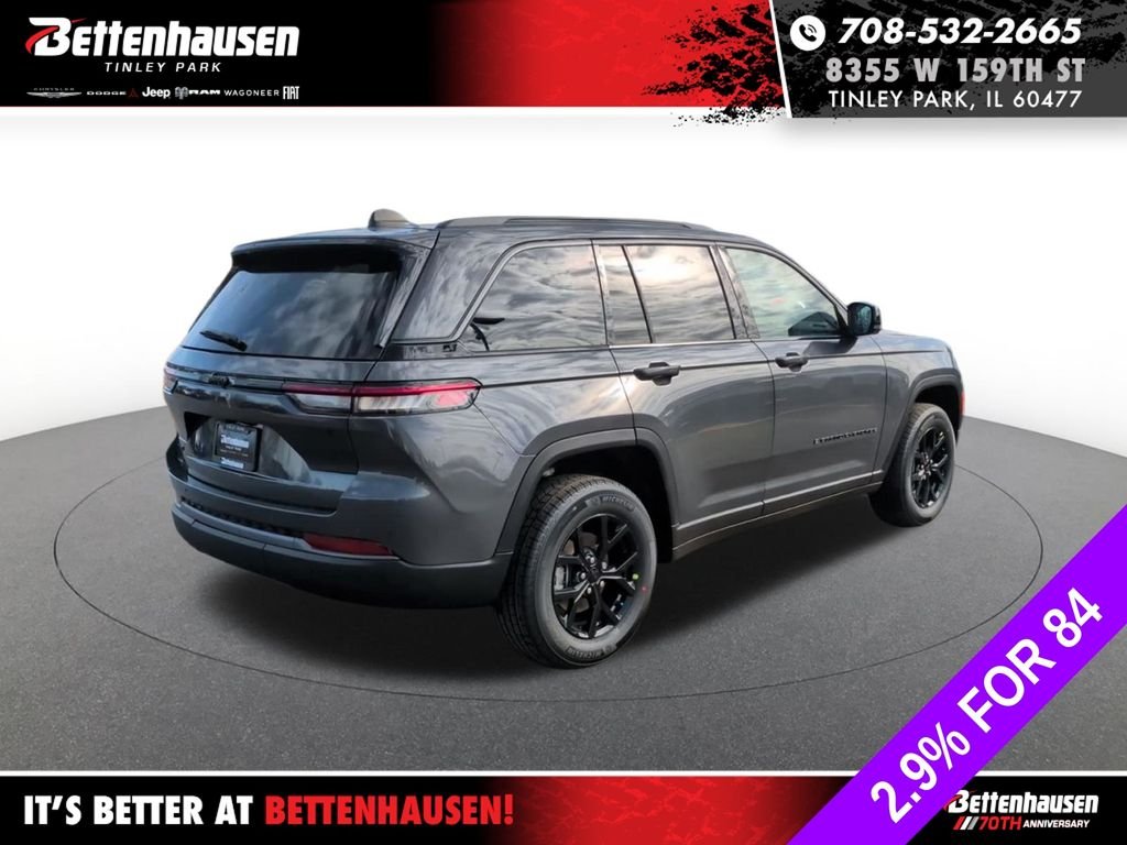 New 2026 Baltic Gray Metallic Clear-Coat Exterior Paint Jeep Altitude image 5