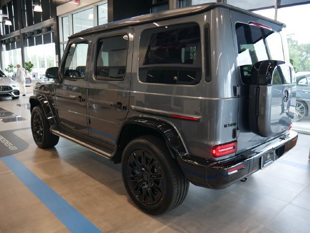 New 2027 Selenite Grey Mercedes-Benz G 580 image 30