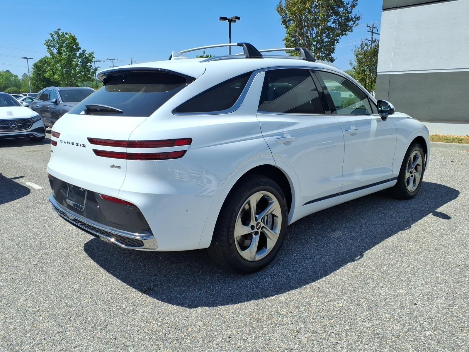 New 2026 Alta White Genesis 2.5T ADVANCED image 6