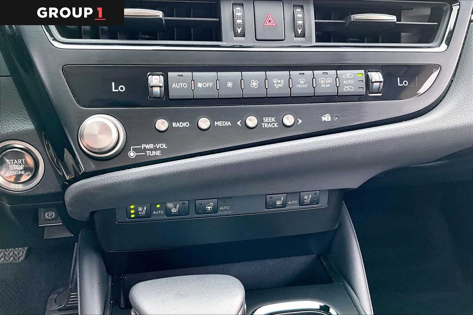 Used 2025 Iridium Lexus  image 32