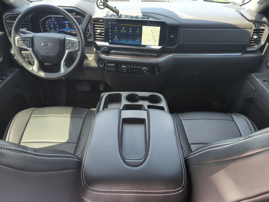 Used 2025 Gray Chevrolet LT image 15