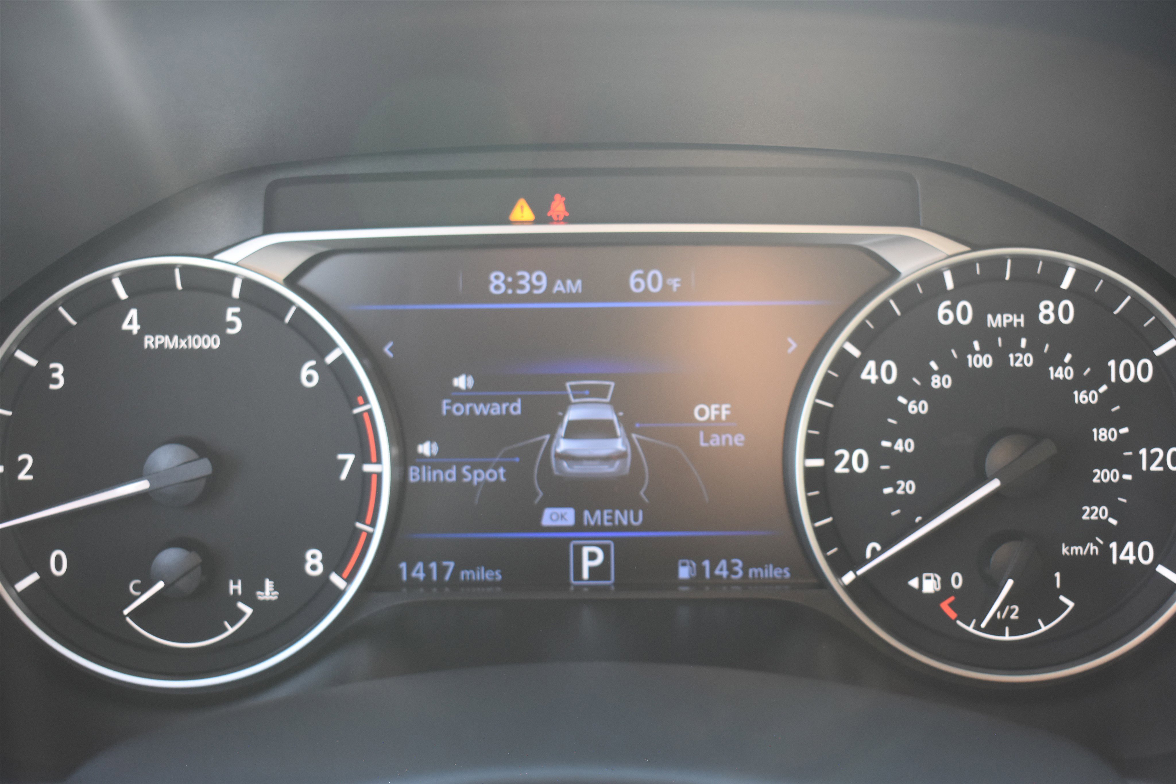 Used 2025 Super Black Nissan SR image 22