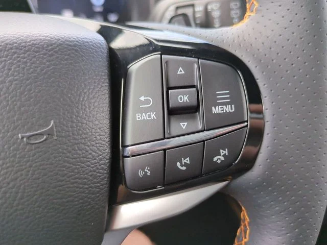 New 2026 Space White Metallic Ford Tremor® image 27