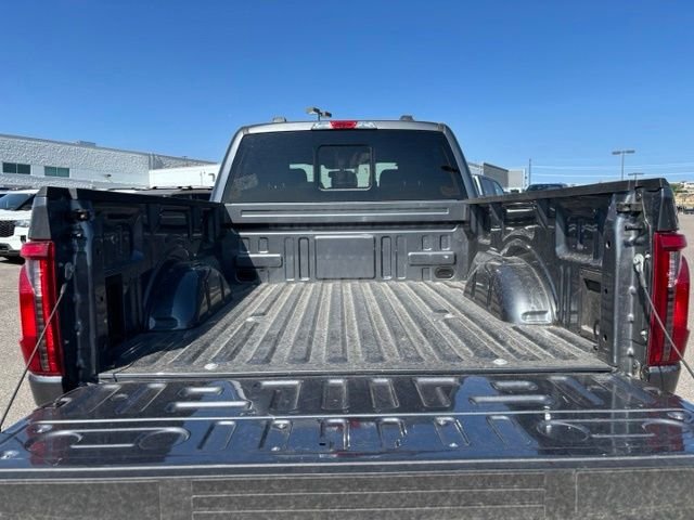 New 2026 Carbonized Gray Metallic Ford XLT image 18
