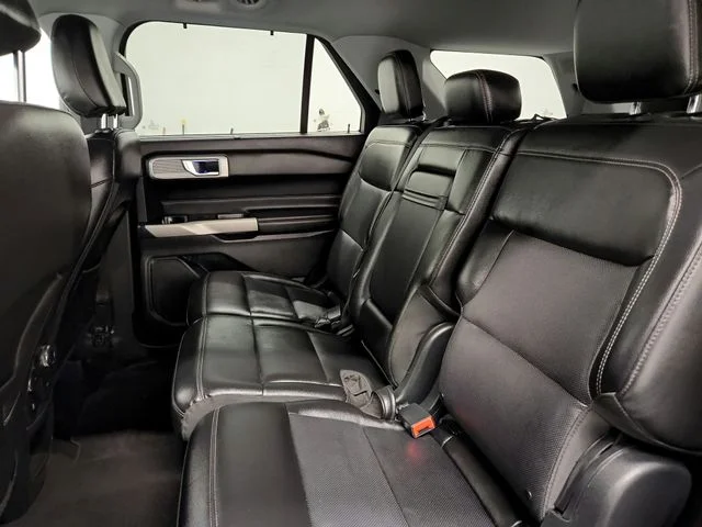Used 2021 Black Ford Limited image 32